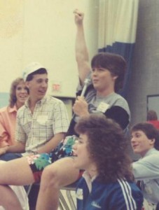 Anita Knowles, 1982, Leading a rally, Microphone in hand